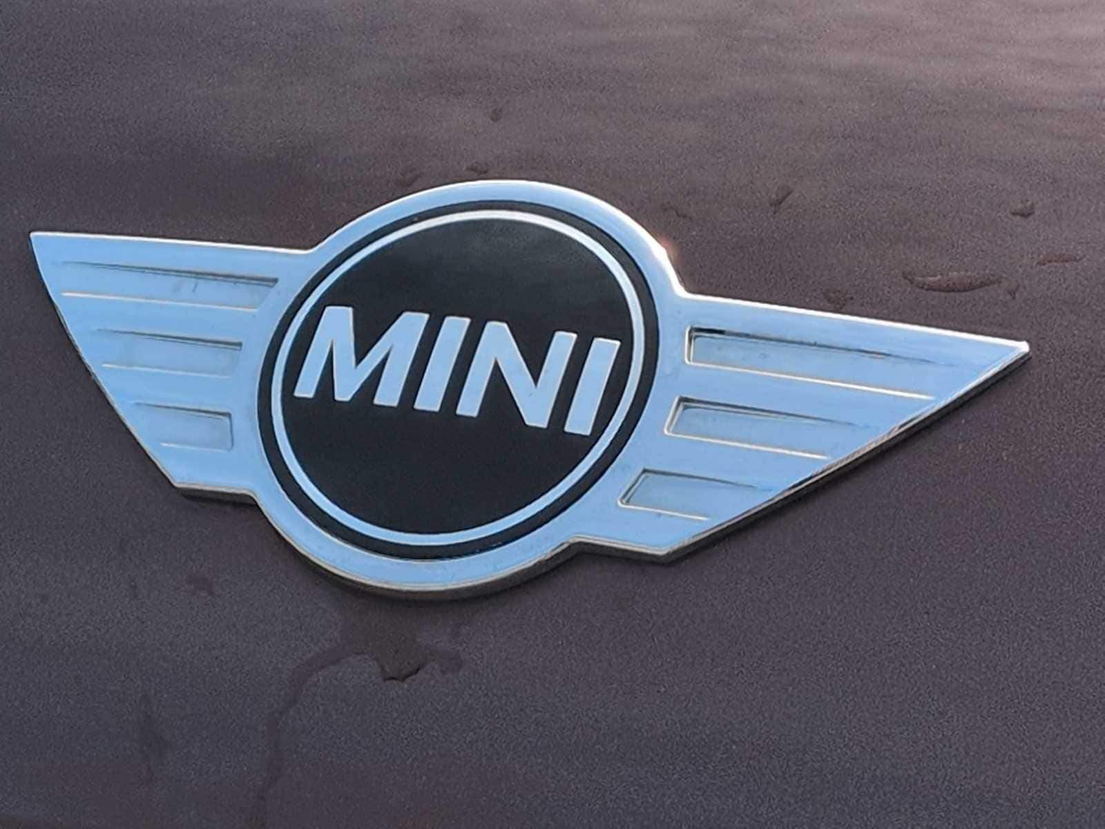 Thumbnail: 2015 MINI Cooper Countryman - 19