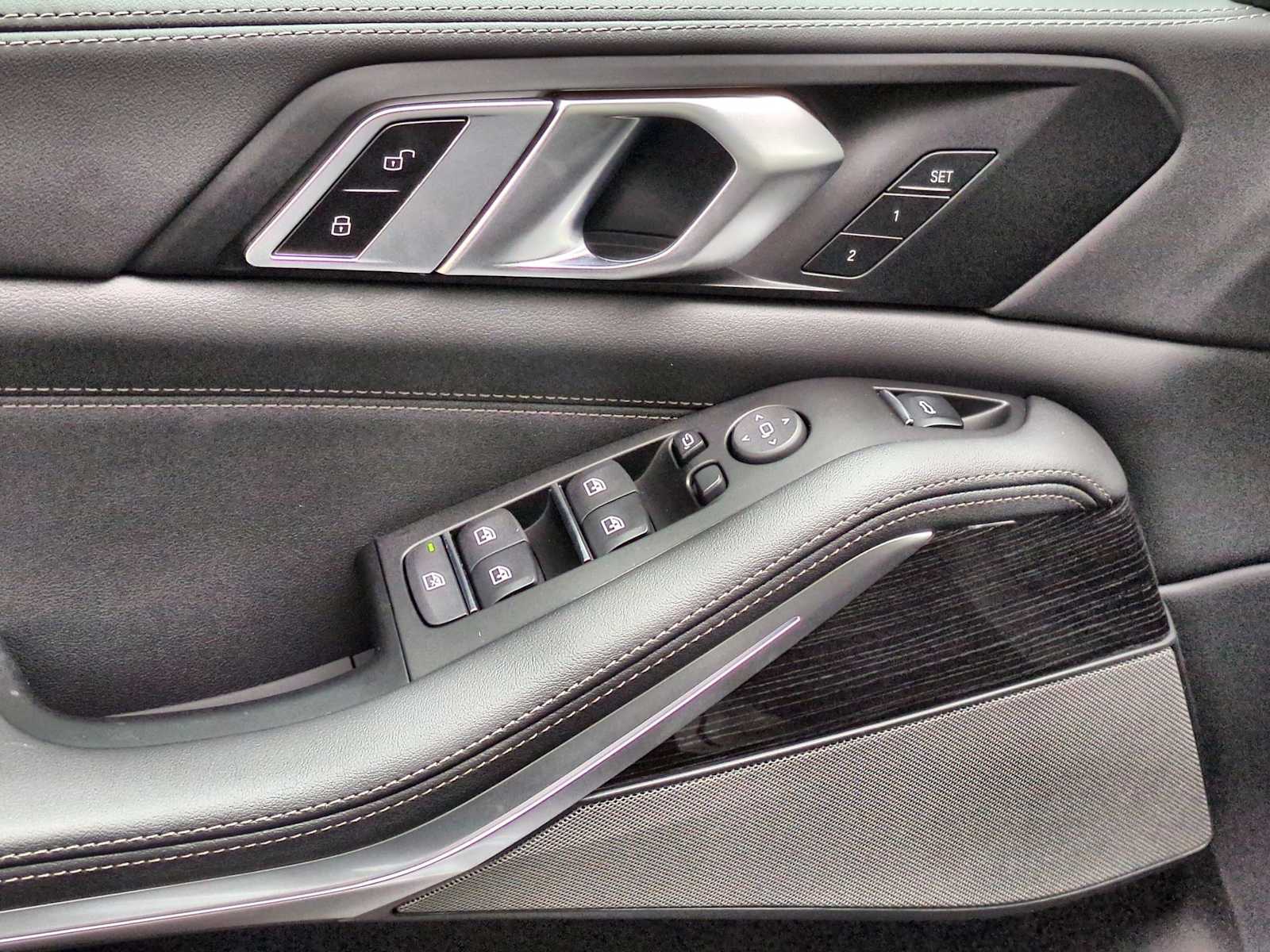 Thumbnail: 2026 BMW X5 - 39