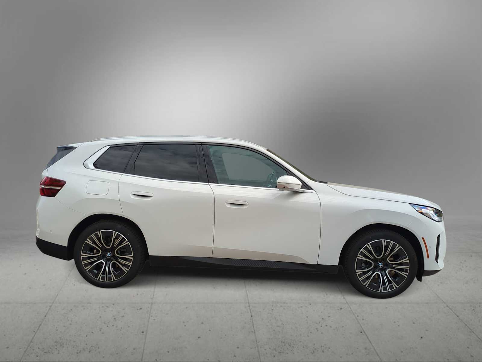 Thumbnail: 2026 BMW X3 - 9