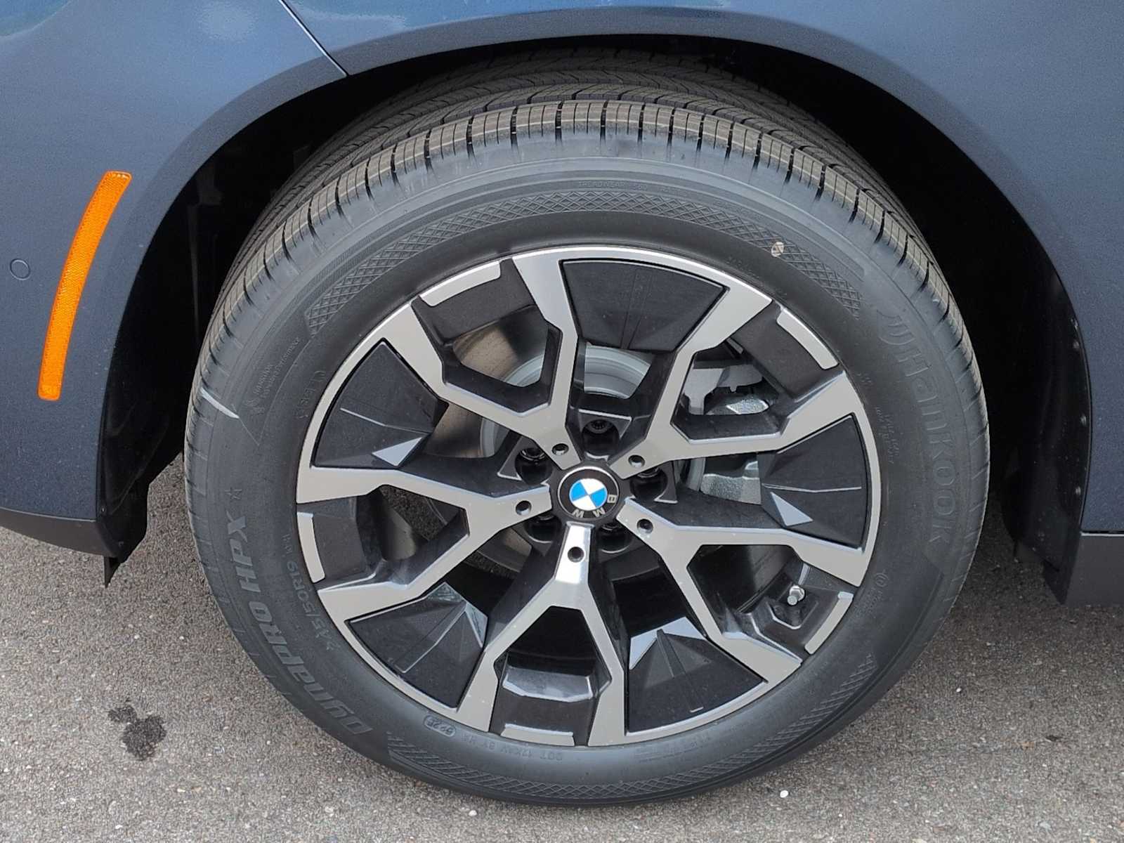 Thumbnail: 2026 BMW X3 - 13