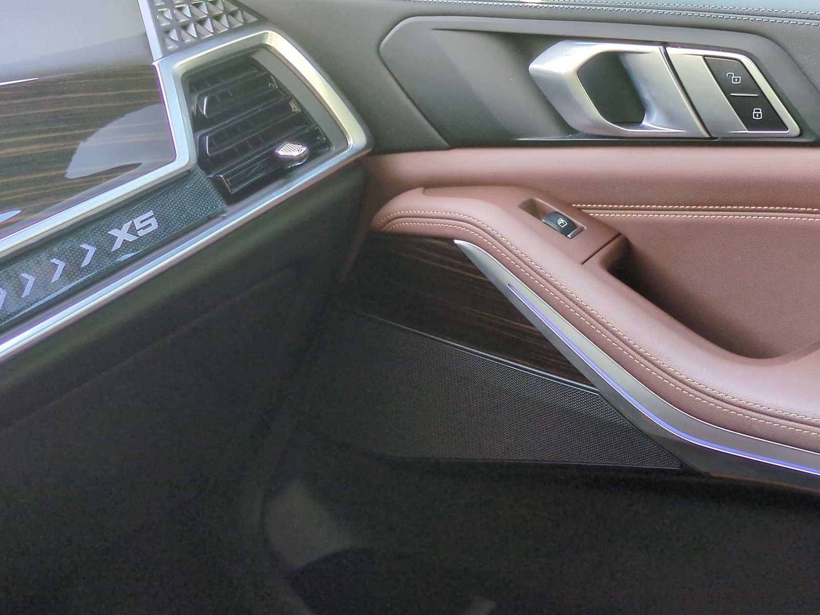 Thumbnail: 2024 BMW X5 - 37