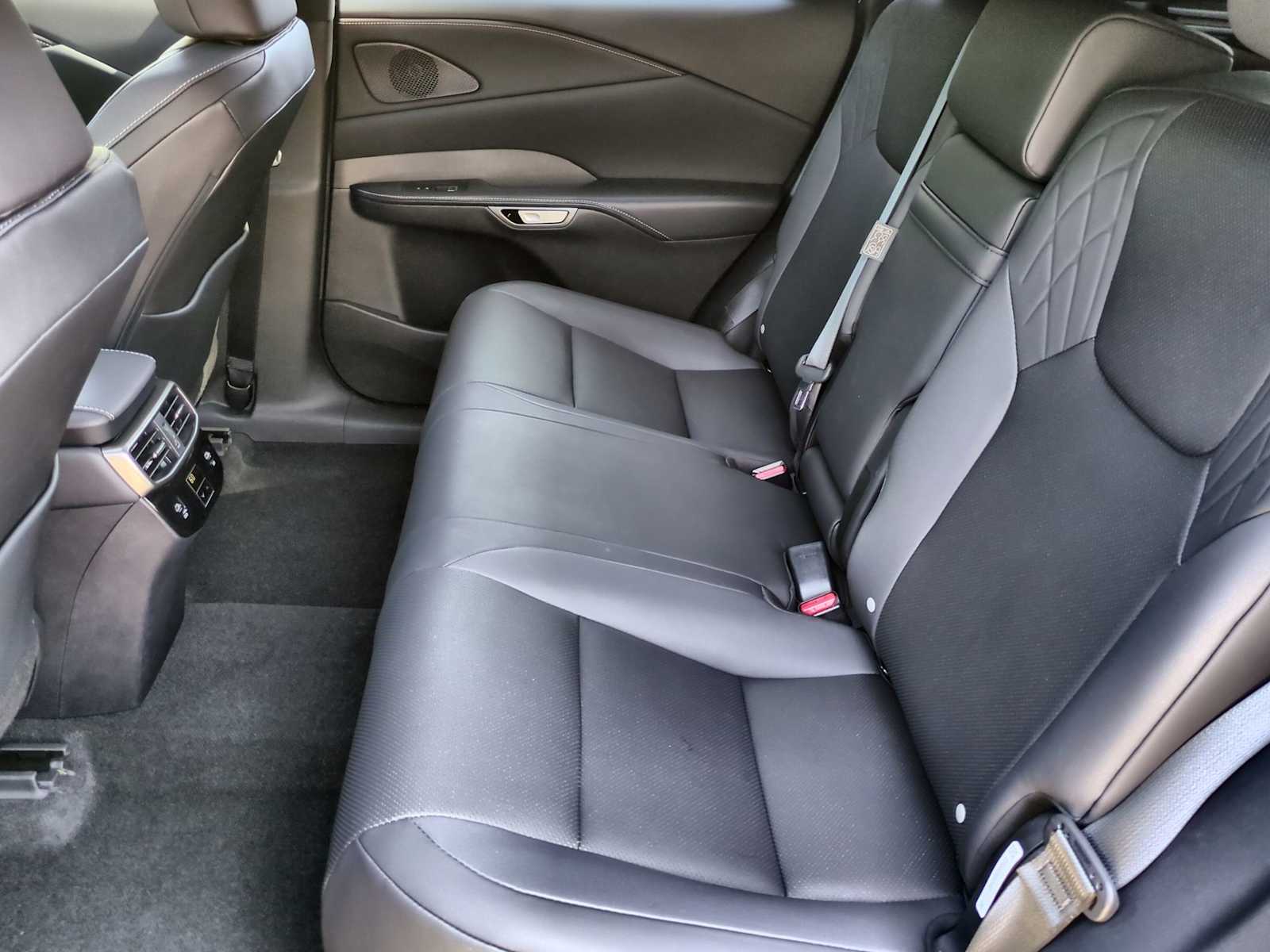 Thumbnail: 2023 Lexus RX - 20