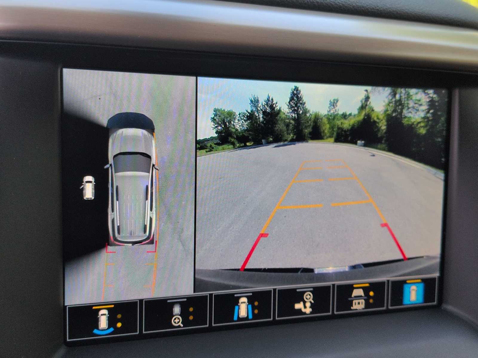 Thumbnail: 2021 GMC Acadia - 30