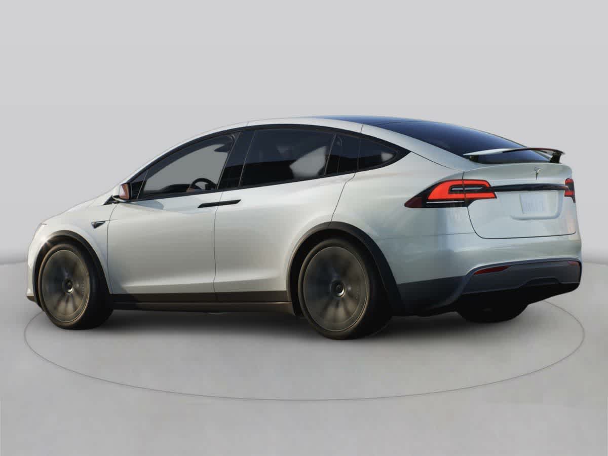 2022 Tesla Model X Long Range's photo