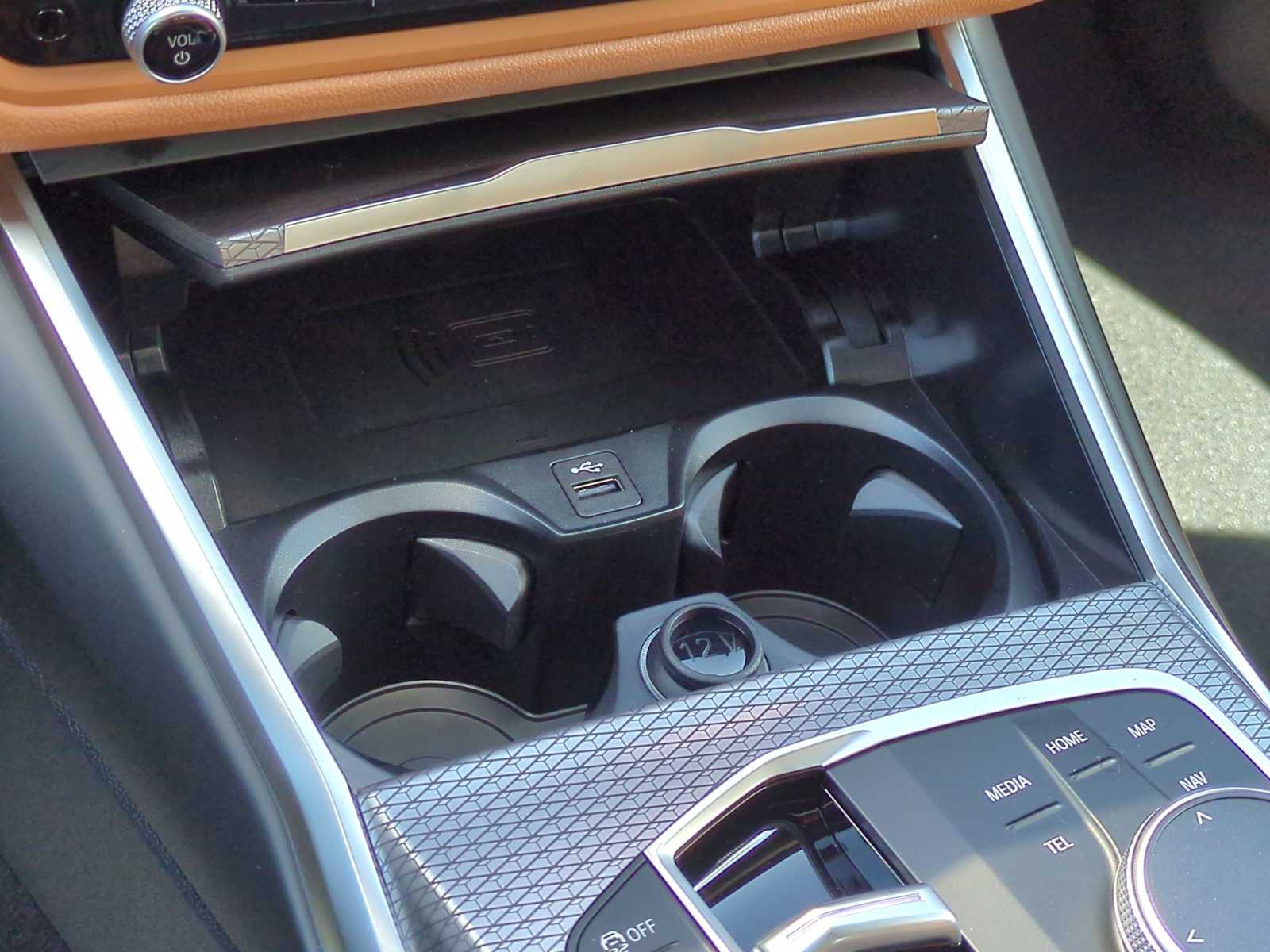 Thumbnail: 2026 BMW 4 Series - 32