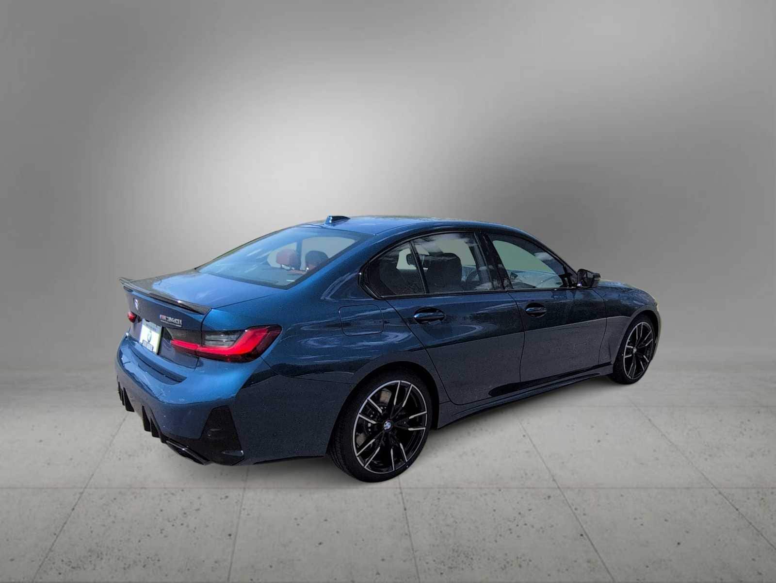 Thumbnail: 2026 BMW 3 Series - 8