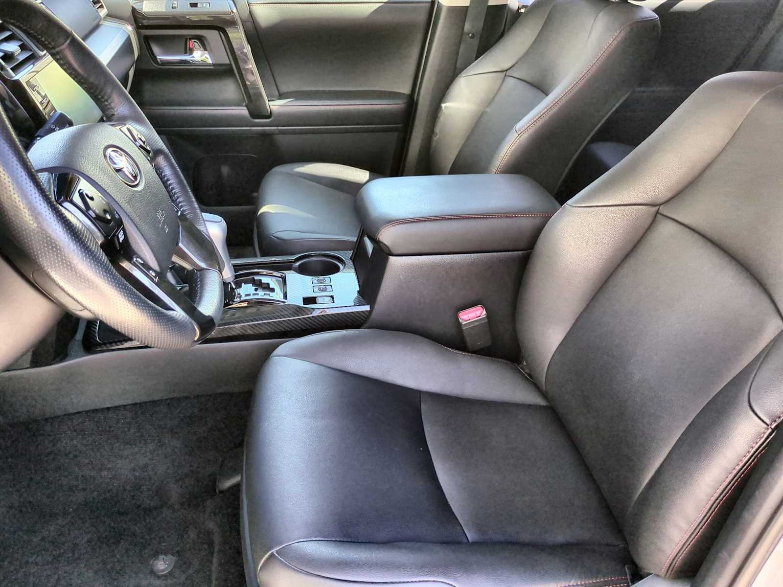 Thumbnail: 2023 Toyota 4Runner - 16