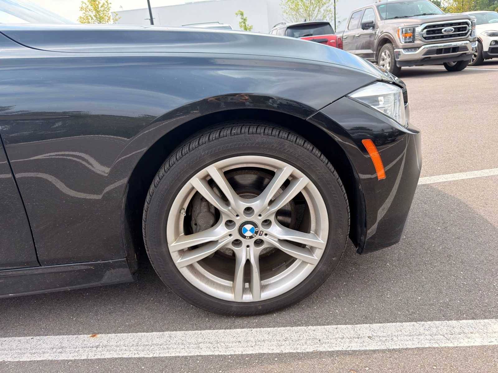 Thumbnail: 2018 BMW 3 Series - 13