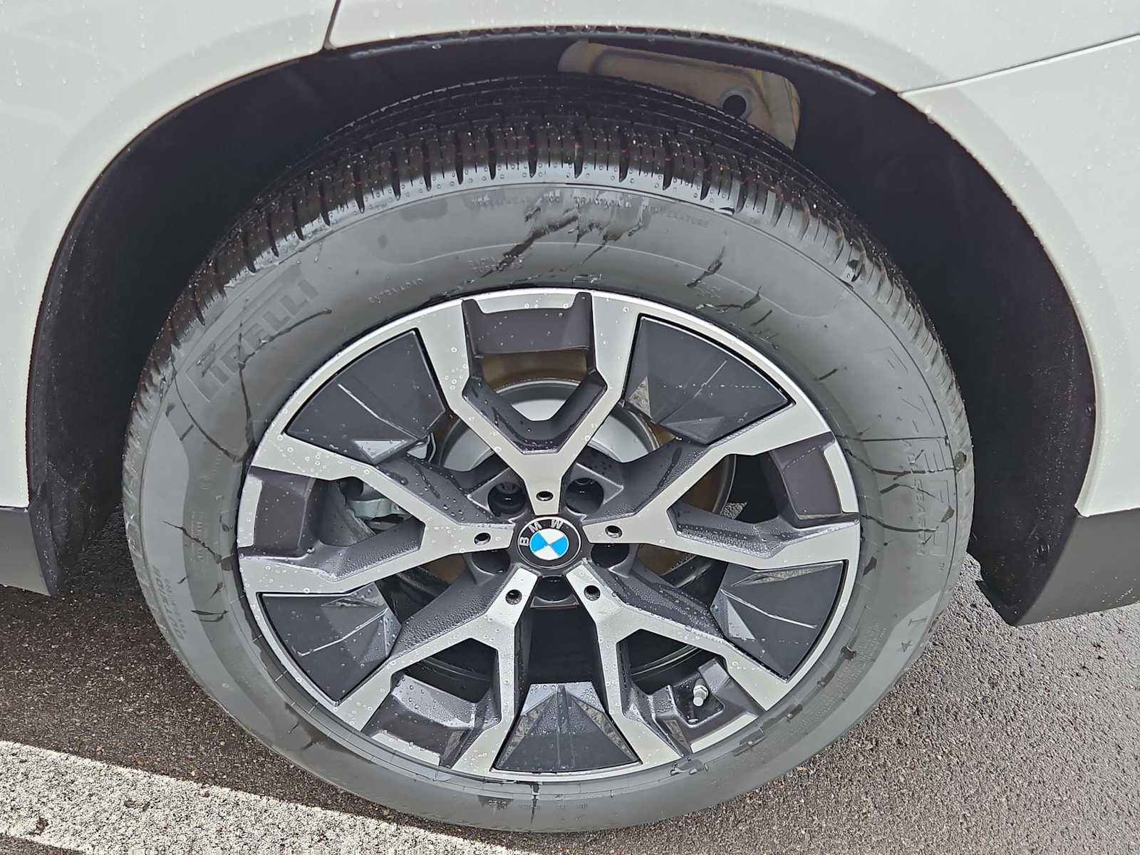 Thumbnail: 2026 BMW X3 - 13