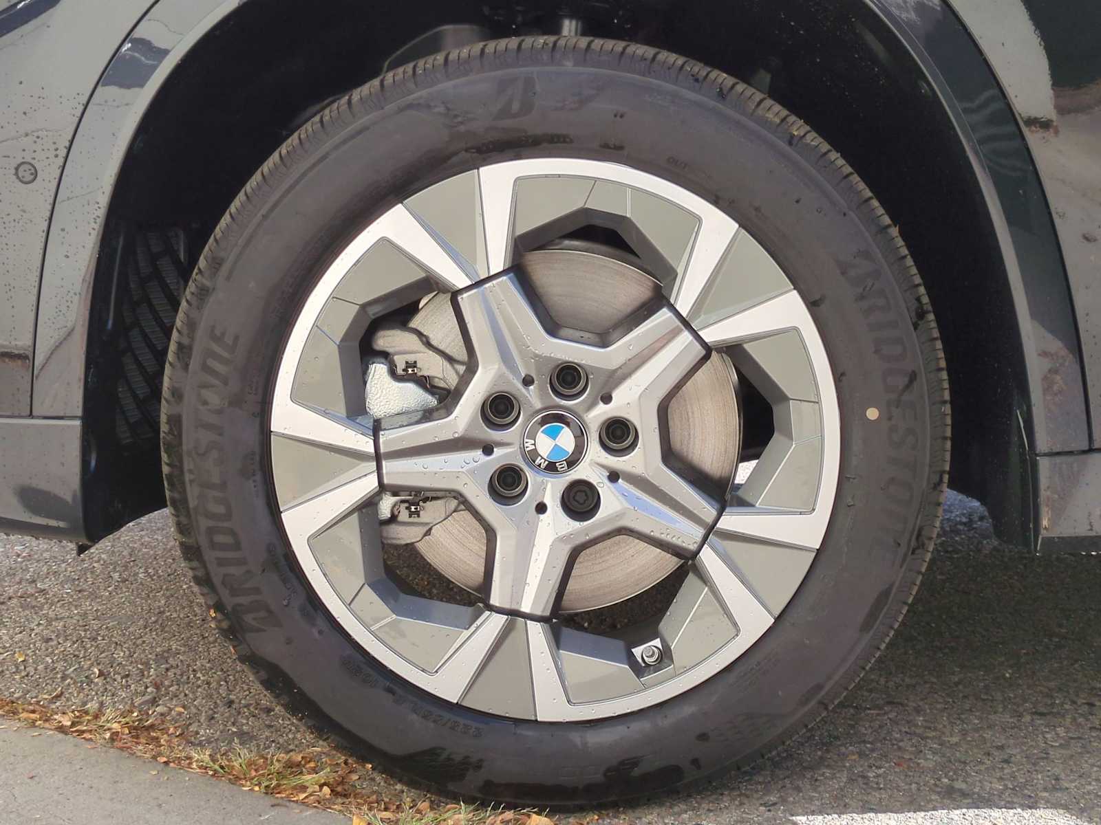 2025 BMW X1 xDrive28i 14