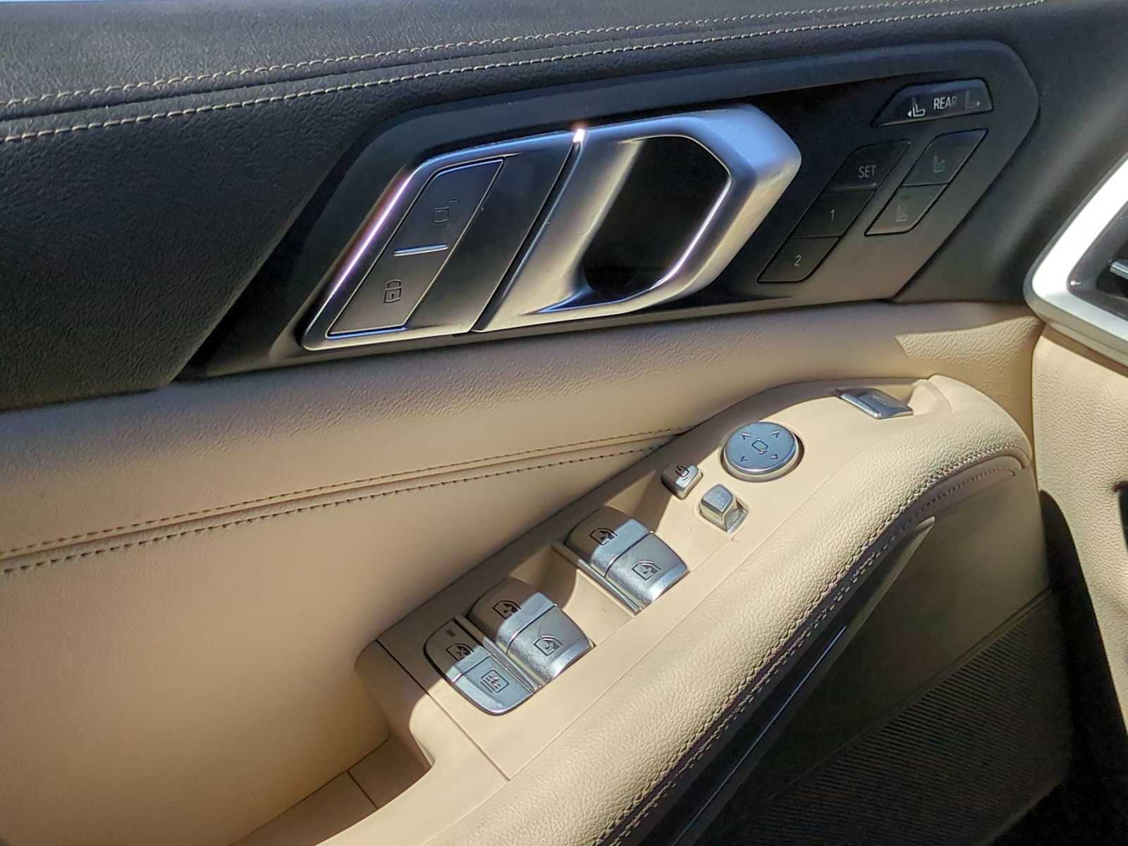 Thumbnail: 2022 BMW X7 - 38