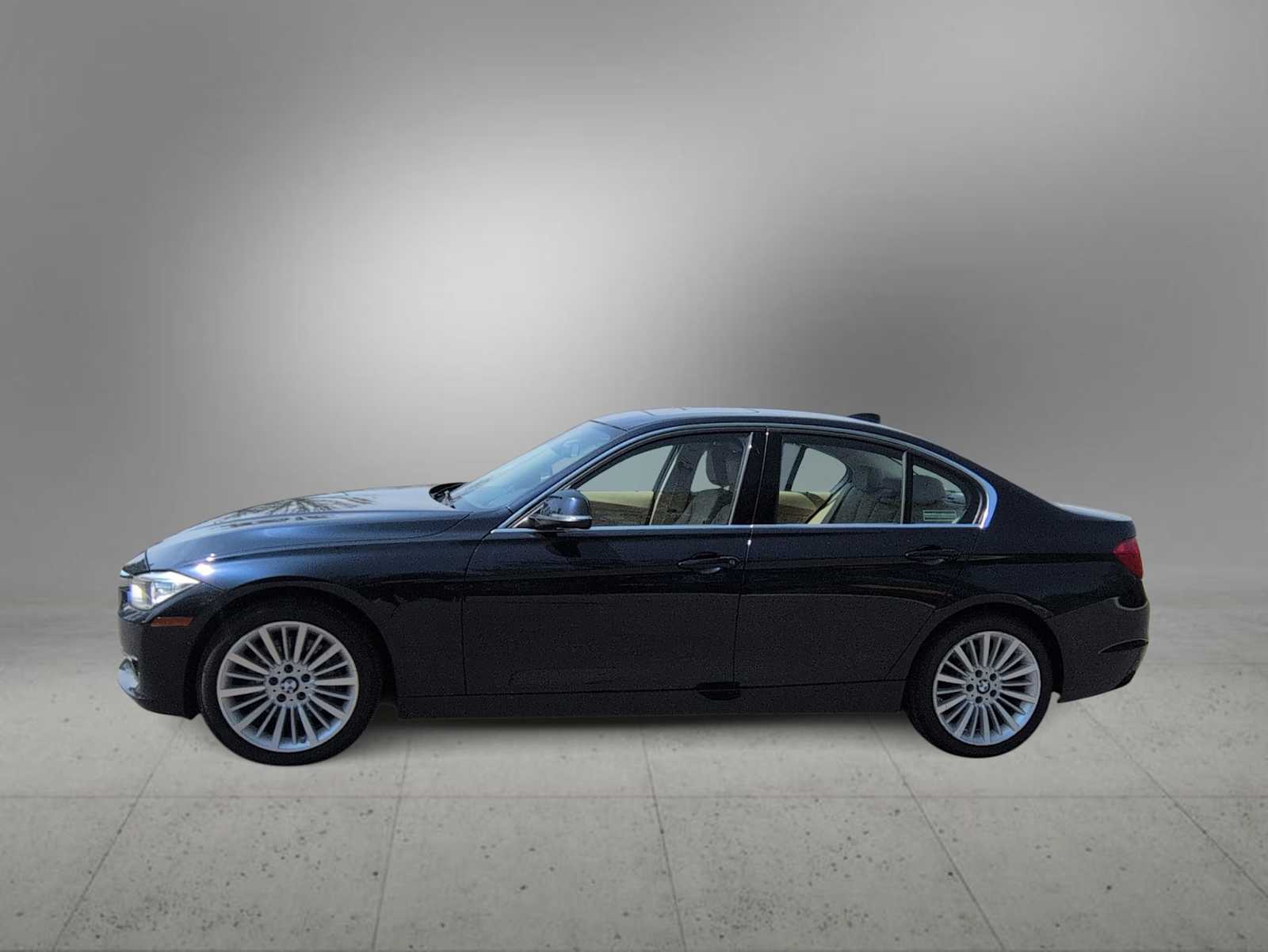 Thumbnail: 2013 BMW 3 Series - 5