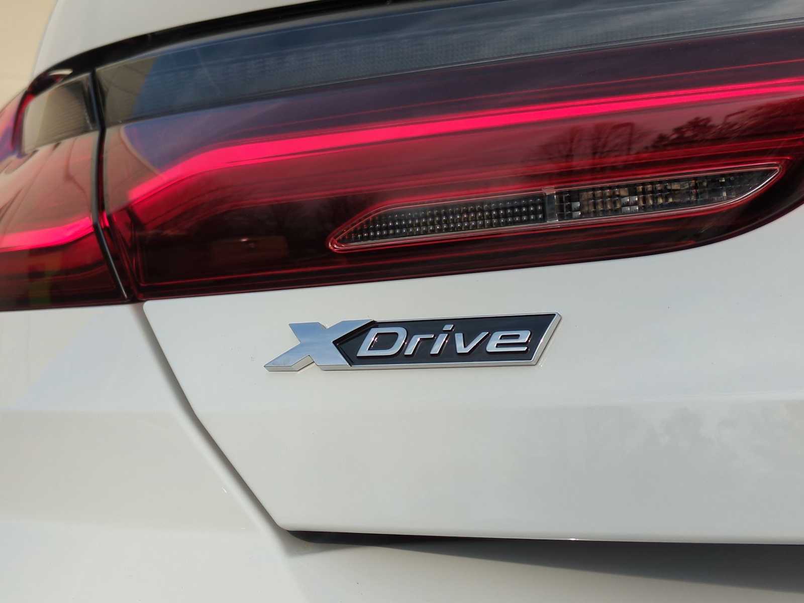 Thumbnail: 2026 BMW 8 Series - 35