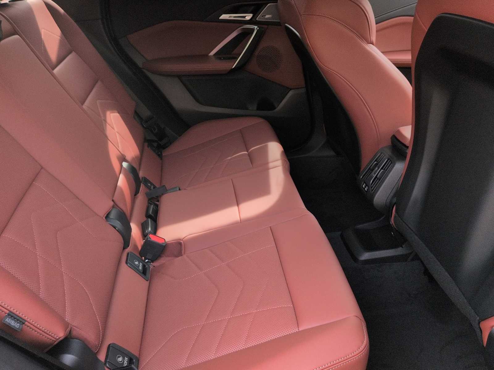 Thumbnail: 2026 BMW X1 - 22