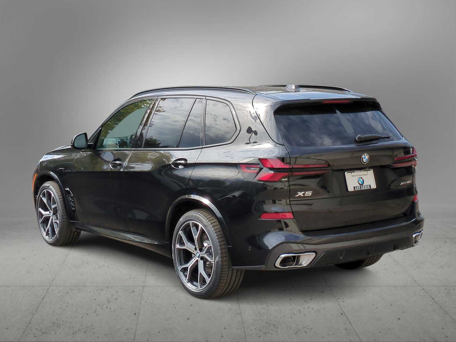 Thumbnail: 2026 BMW X5 - 6
