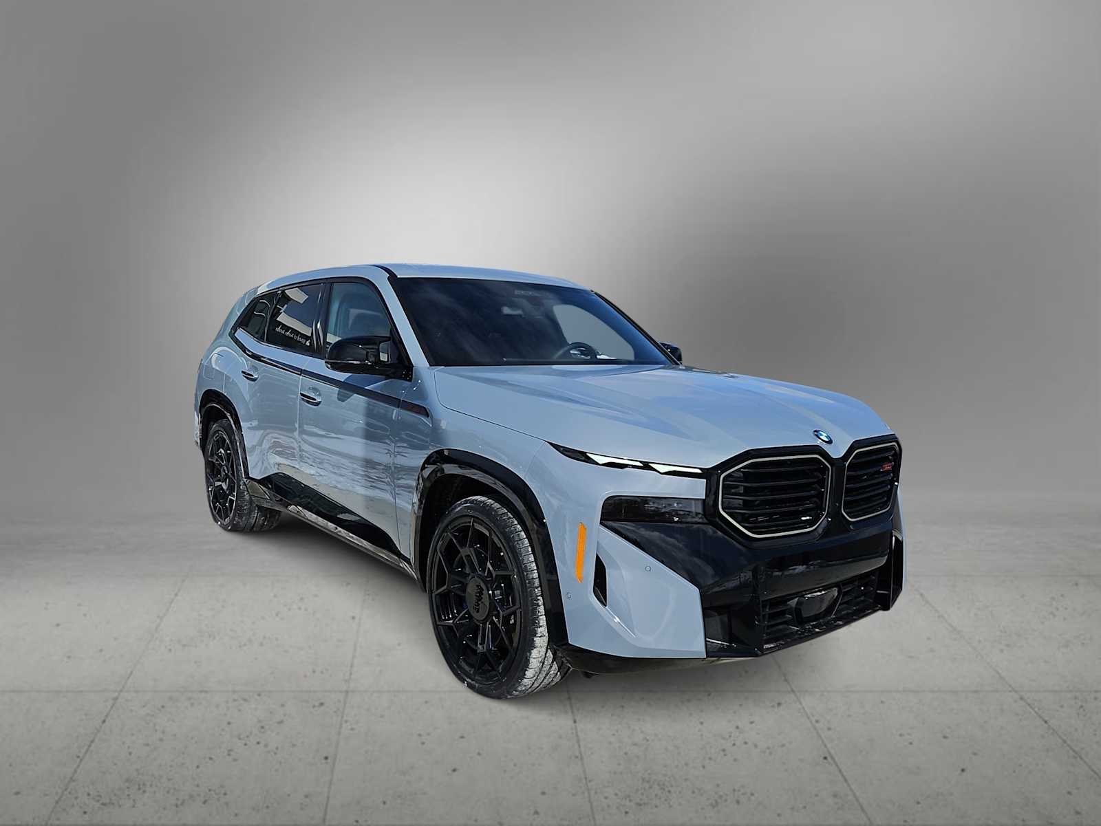 Thumbnail: 2026 BMW XM - 2