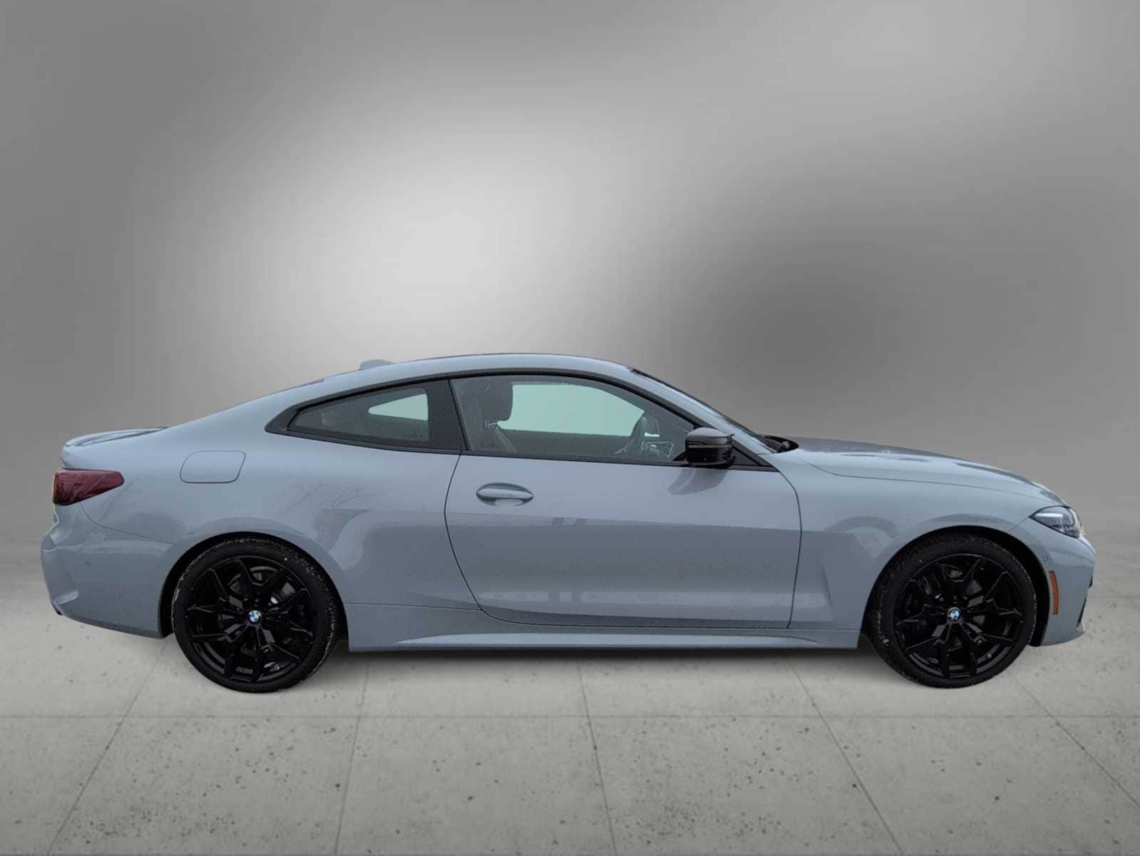 Thumbnail: 2026 BMW 4 Series - 9