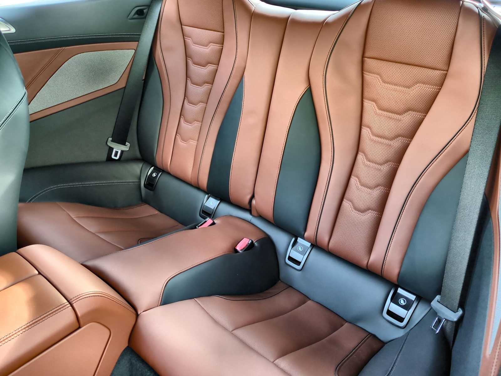 Thumbnail: 2026 BMW 8 Series - 17