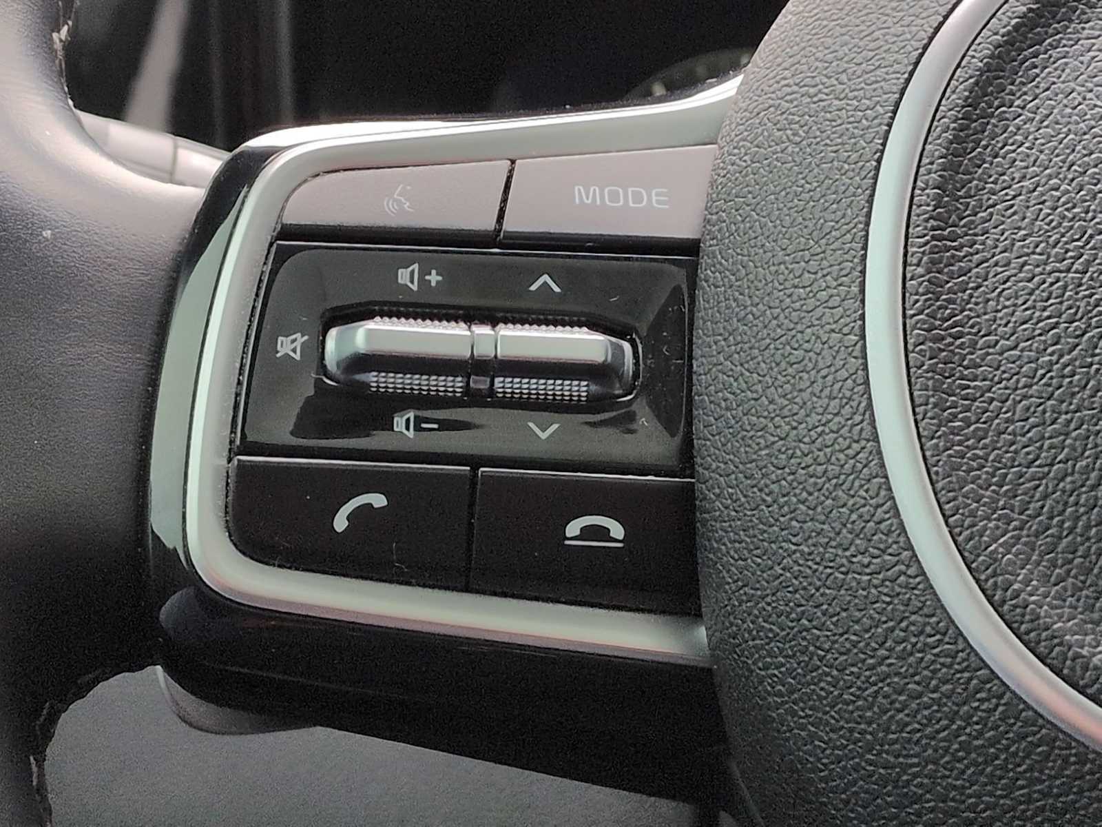 Thumbnail: 2021 Kia Sorento - 25