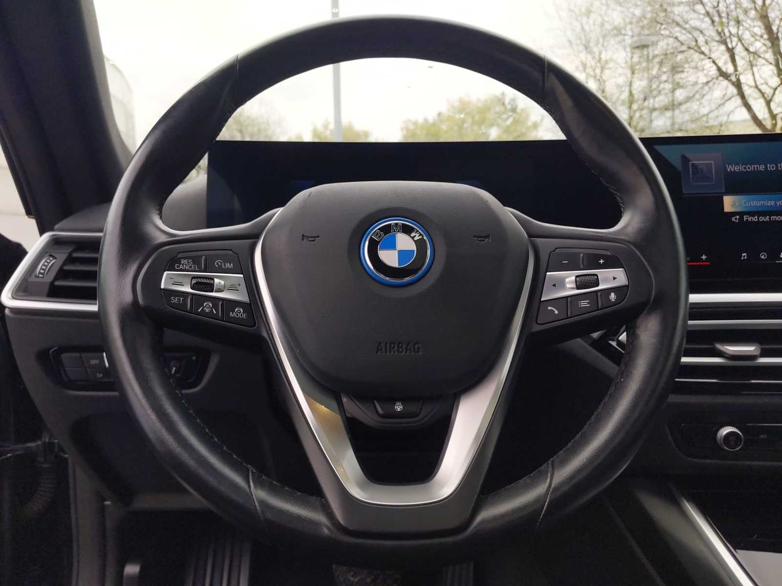 2024 BMW i4 xDrive40 23