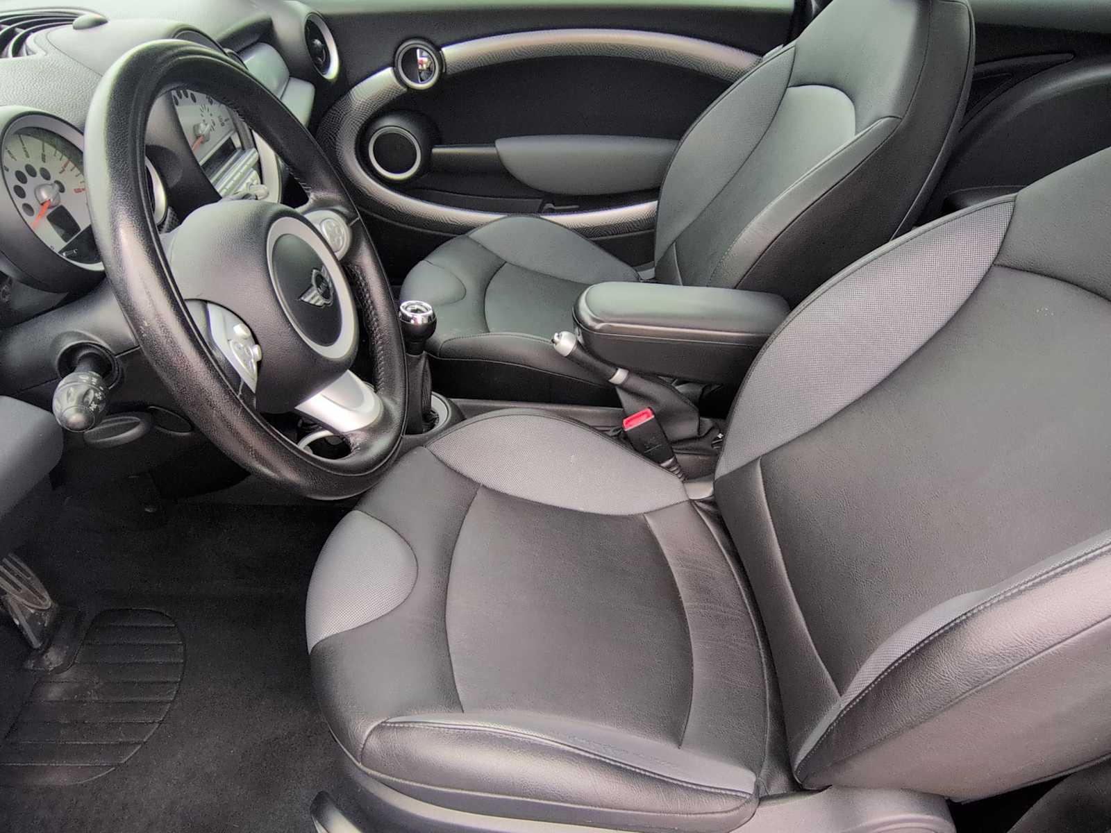 Thumbnail: 2009 MINI Cooper - 15