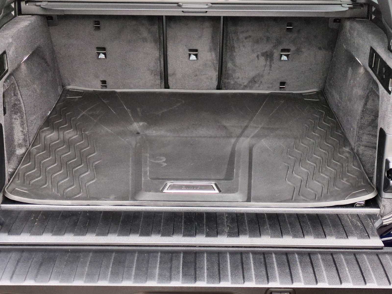 Thumbnail: 2026 BMW X5 - 36