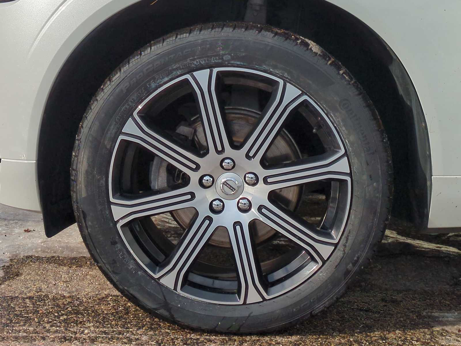 Thumbnail: 2021 Volvo XC60 - 14