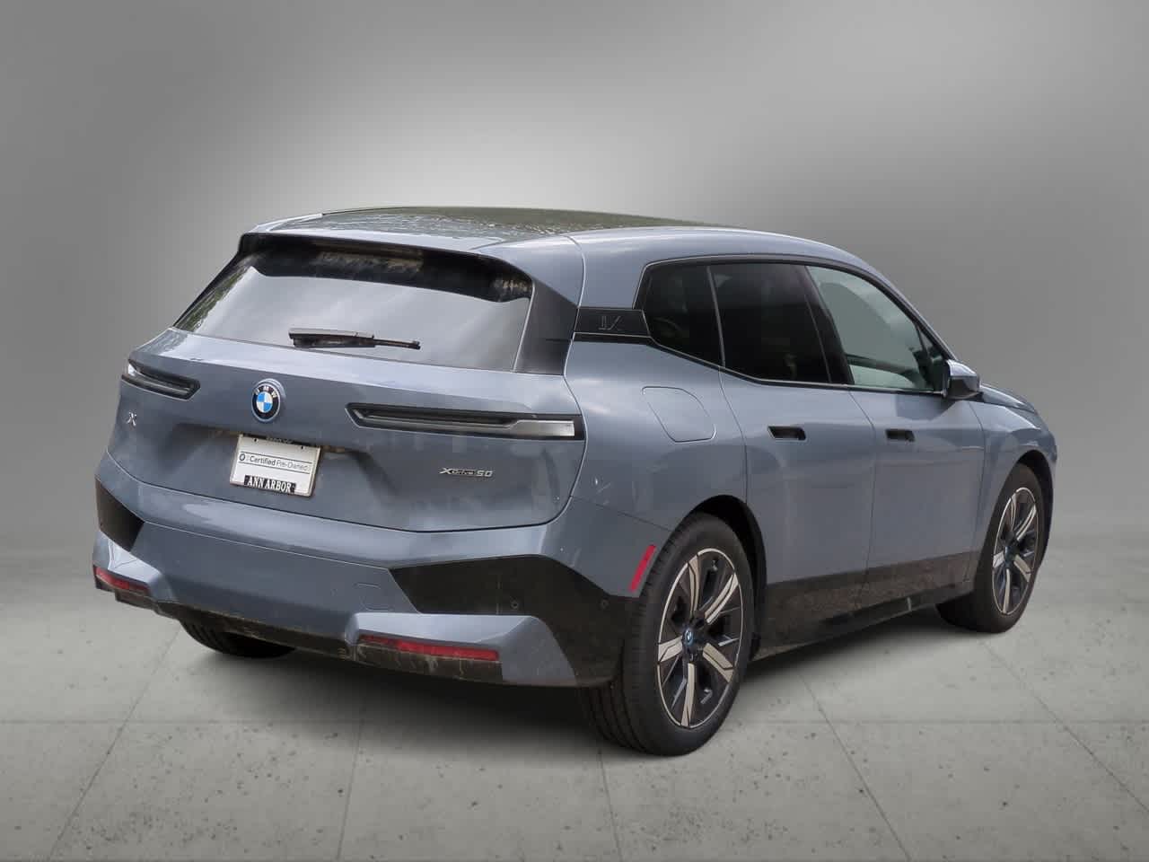 Thumbnail: 2024 BMW iX - 8