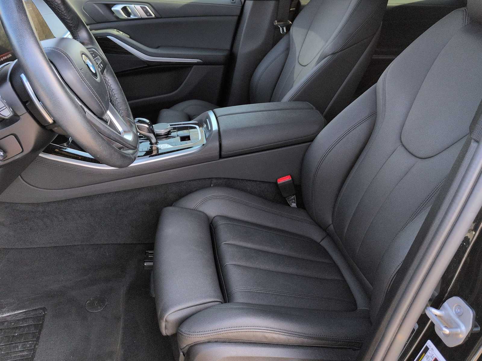 Thumbnail: 2021 BMW X5 - 17