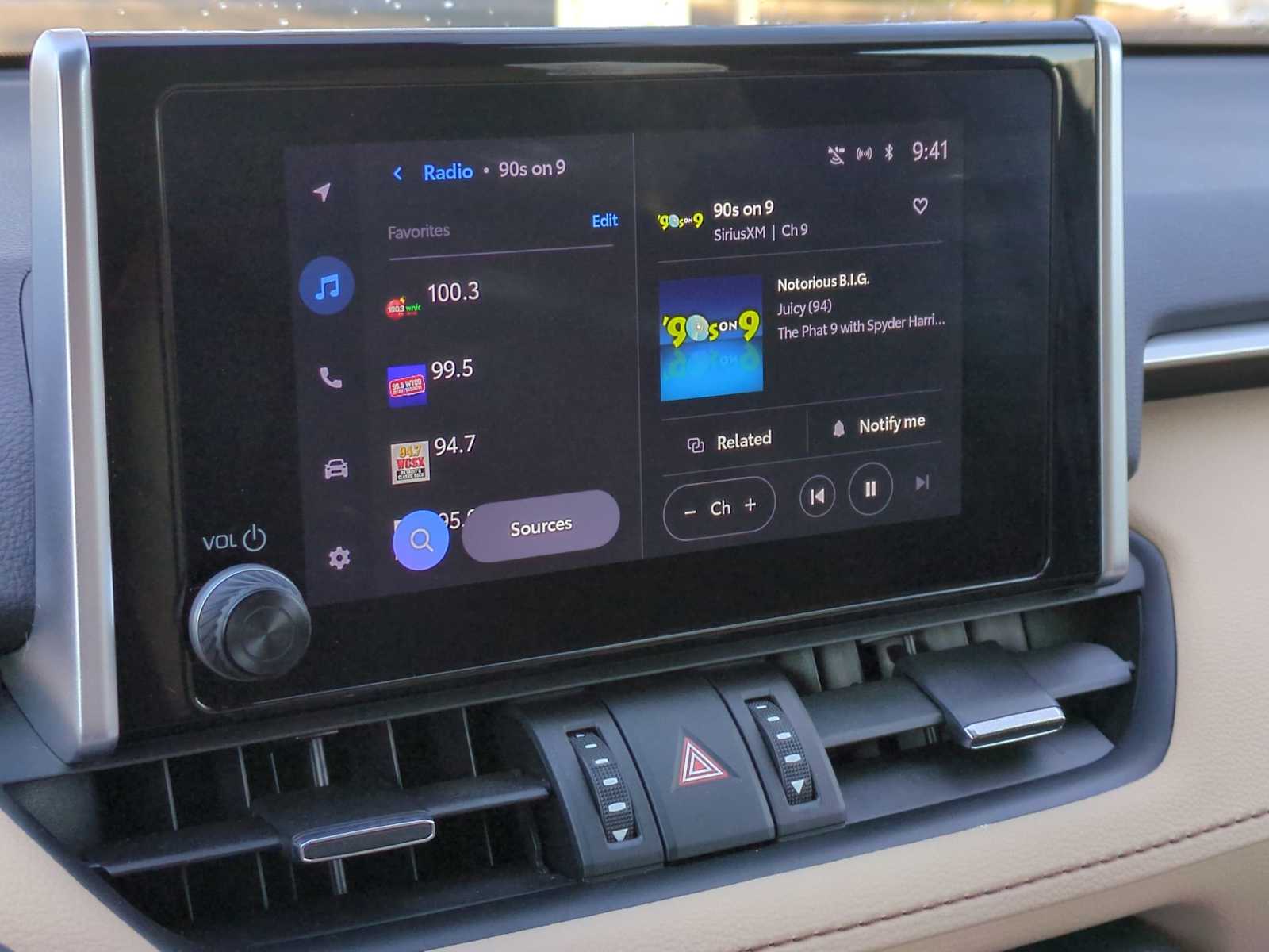 Thumbnail: 2023 Toyota RAV4 - 30