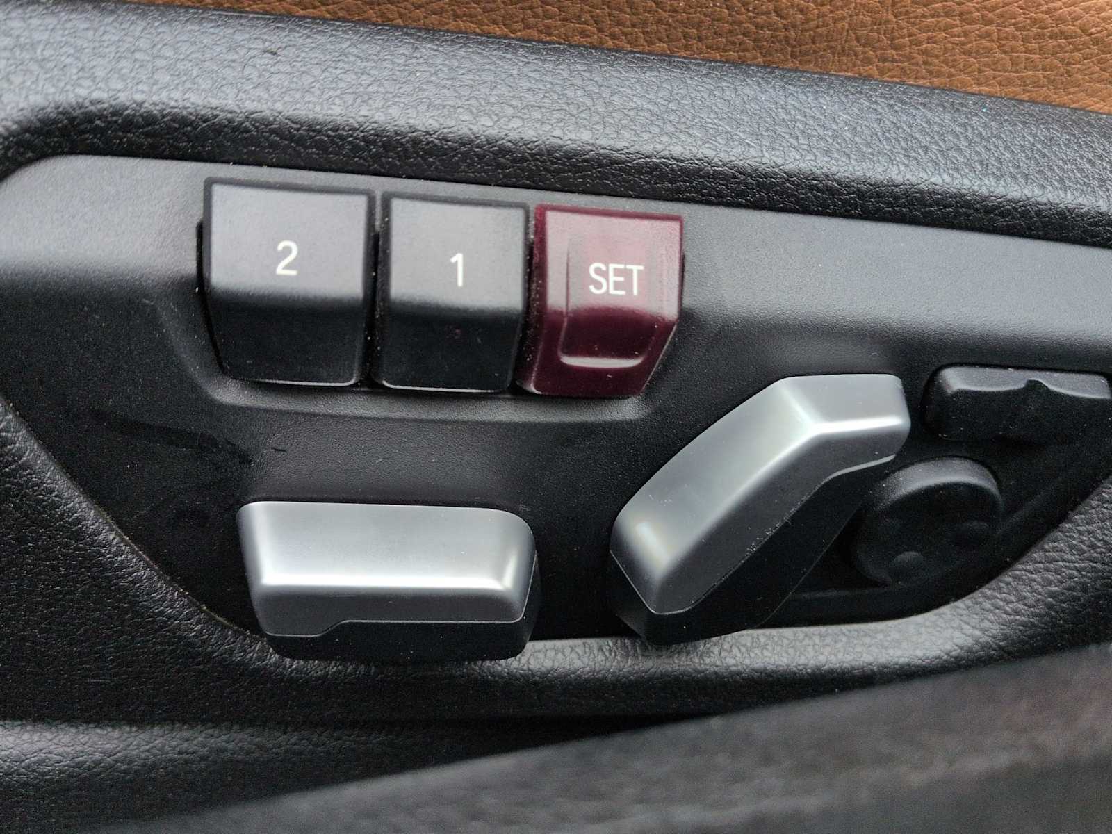 Thumbnail: 2016 BMW 4 Series - 23