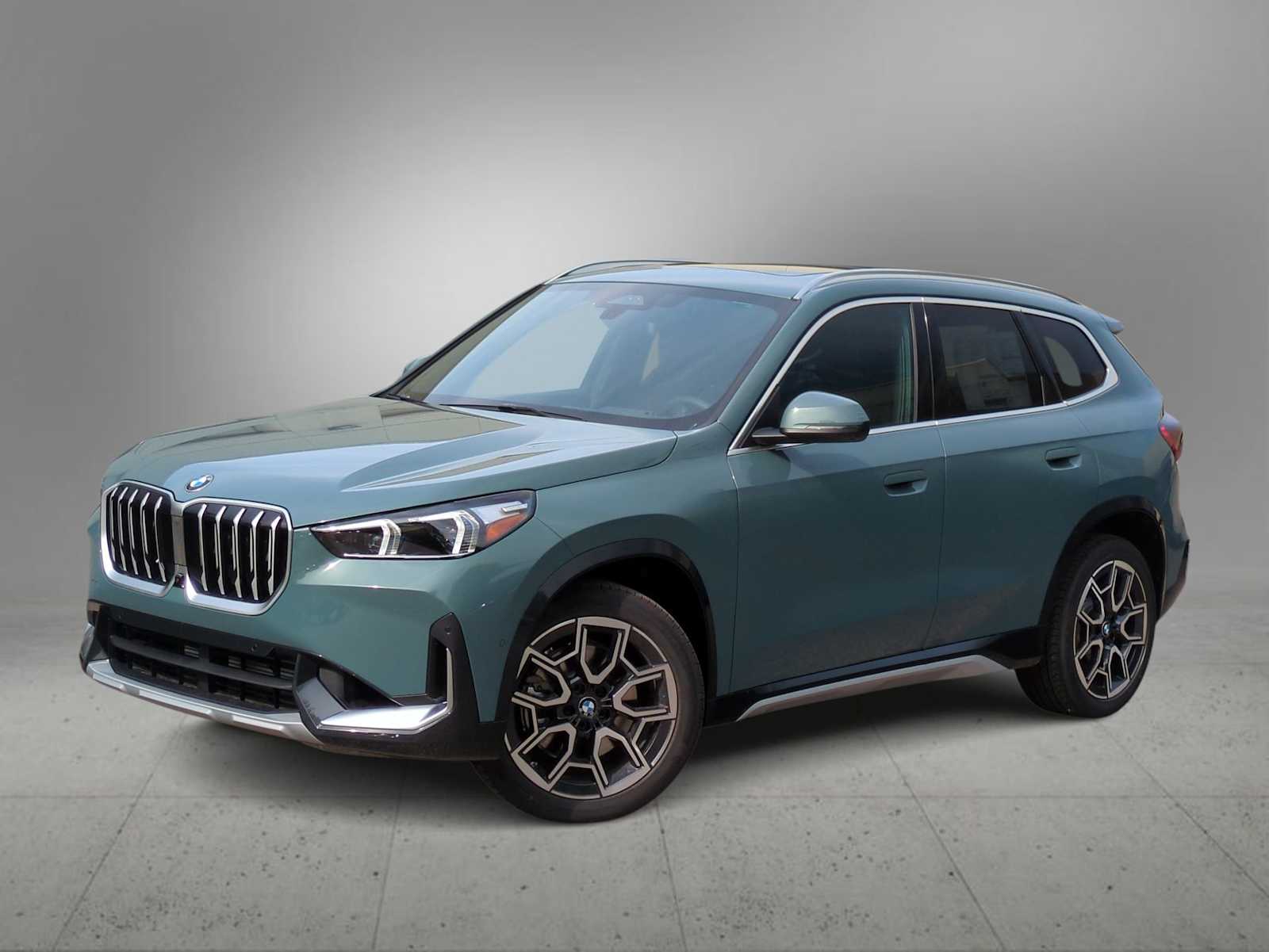 Thumbnail: 2026 BMW X1 - 1