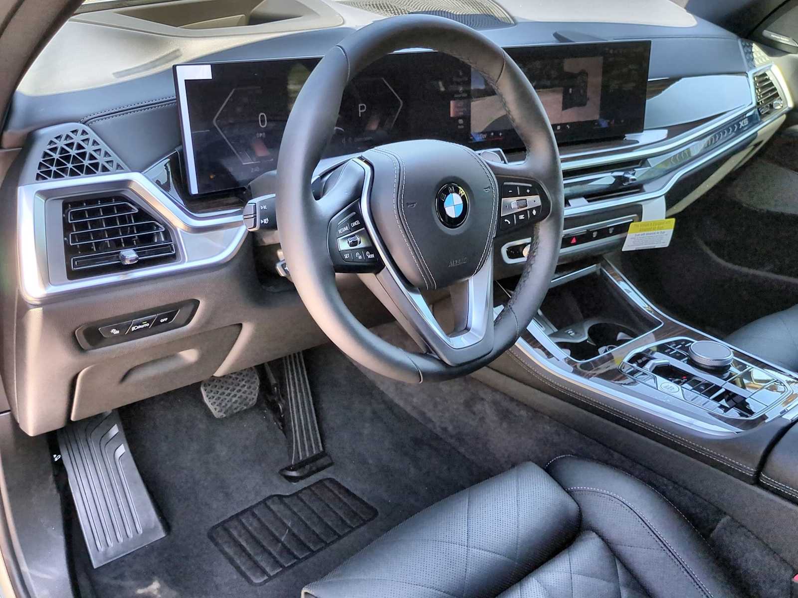 Thumbnail: 2026 BMW X5 - 10