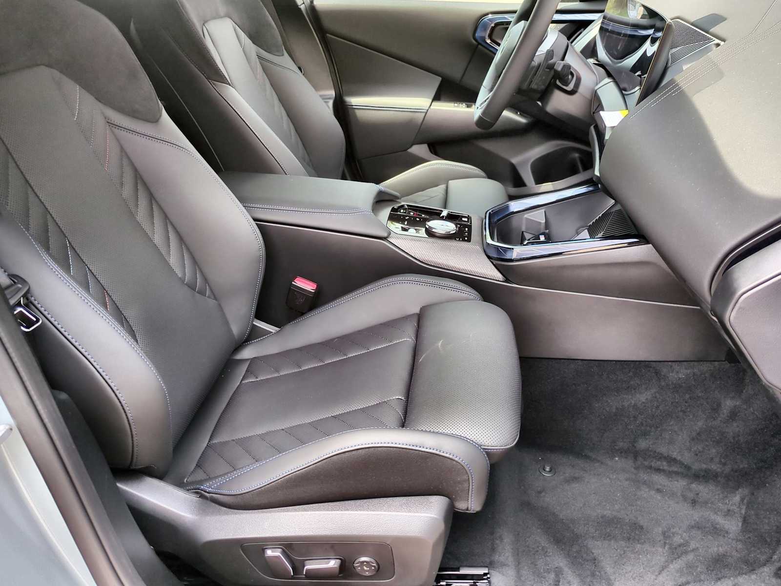 Thumbnail: 2025 BMW X3 - 24