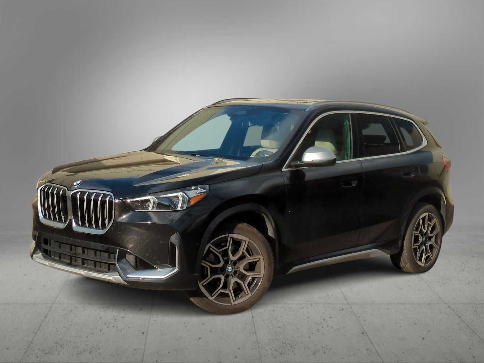 Thumbnail: 2024 BMW X1 - 1