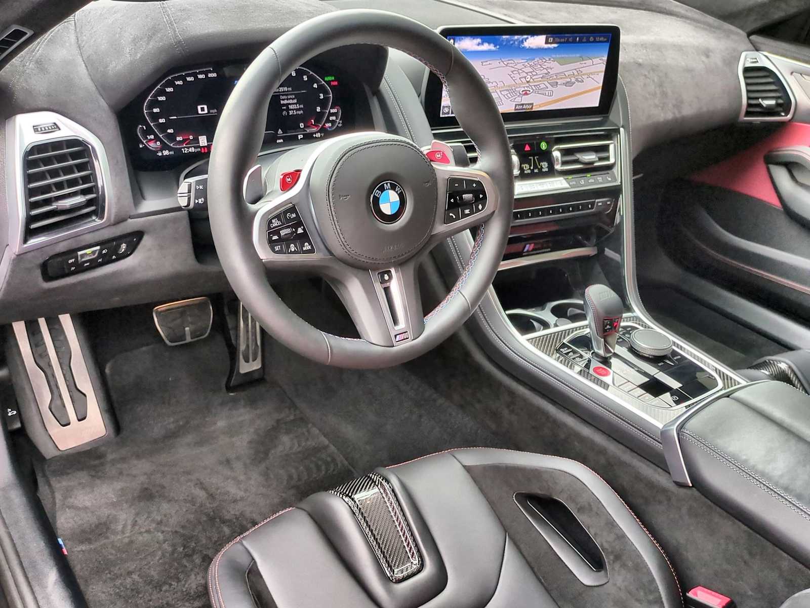 Thumbnail: 2025 BMW M8 - 10