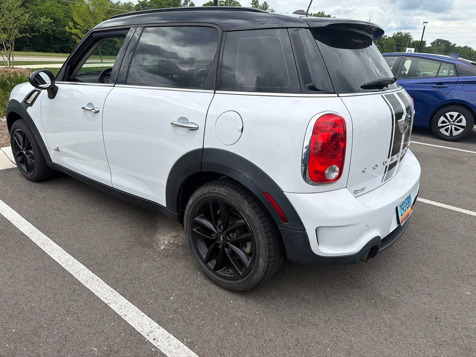 Thumbnail: 2014 MINI Cooper Countryman - 28