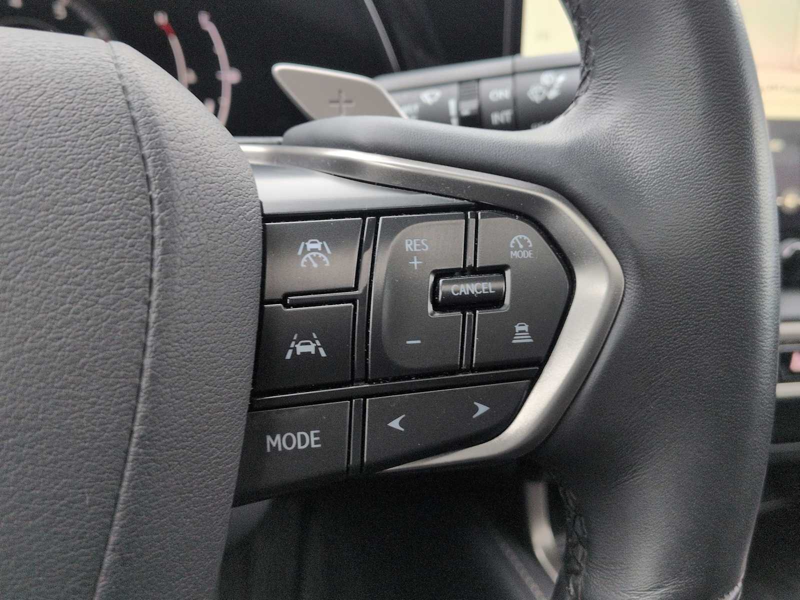 Thumbnail: 2023 Lexus RX - 31