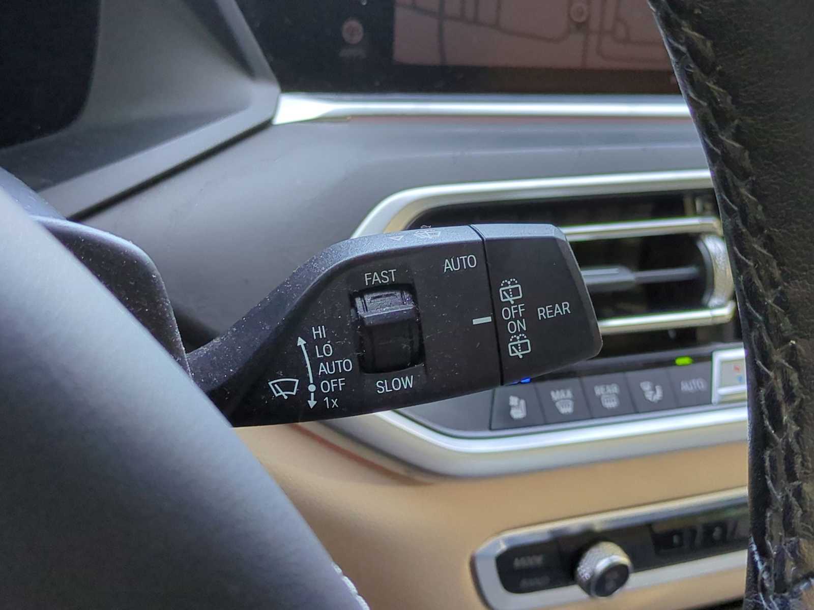 Thumbnail: 2022 BMW X7 - 27