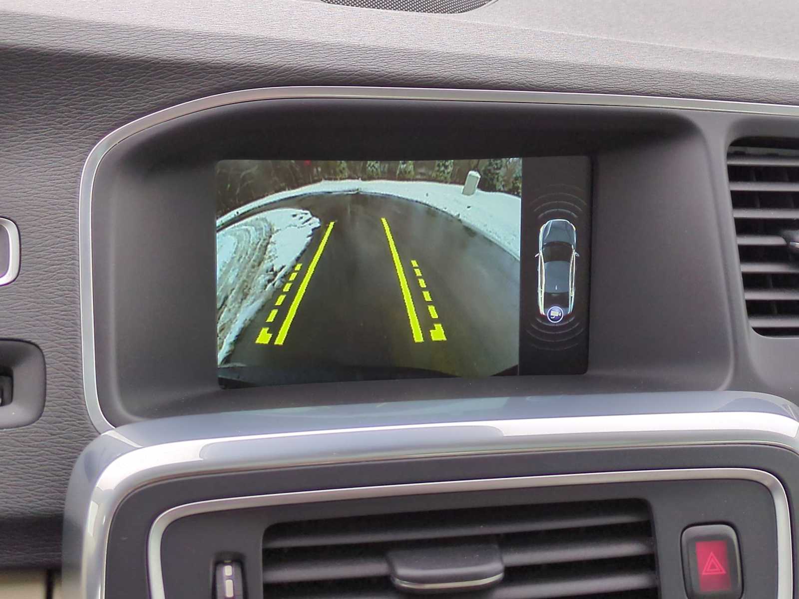 Thumbnail: 2016 Volvo S60 - 32