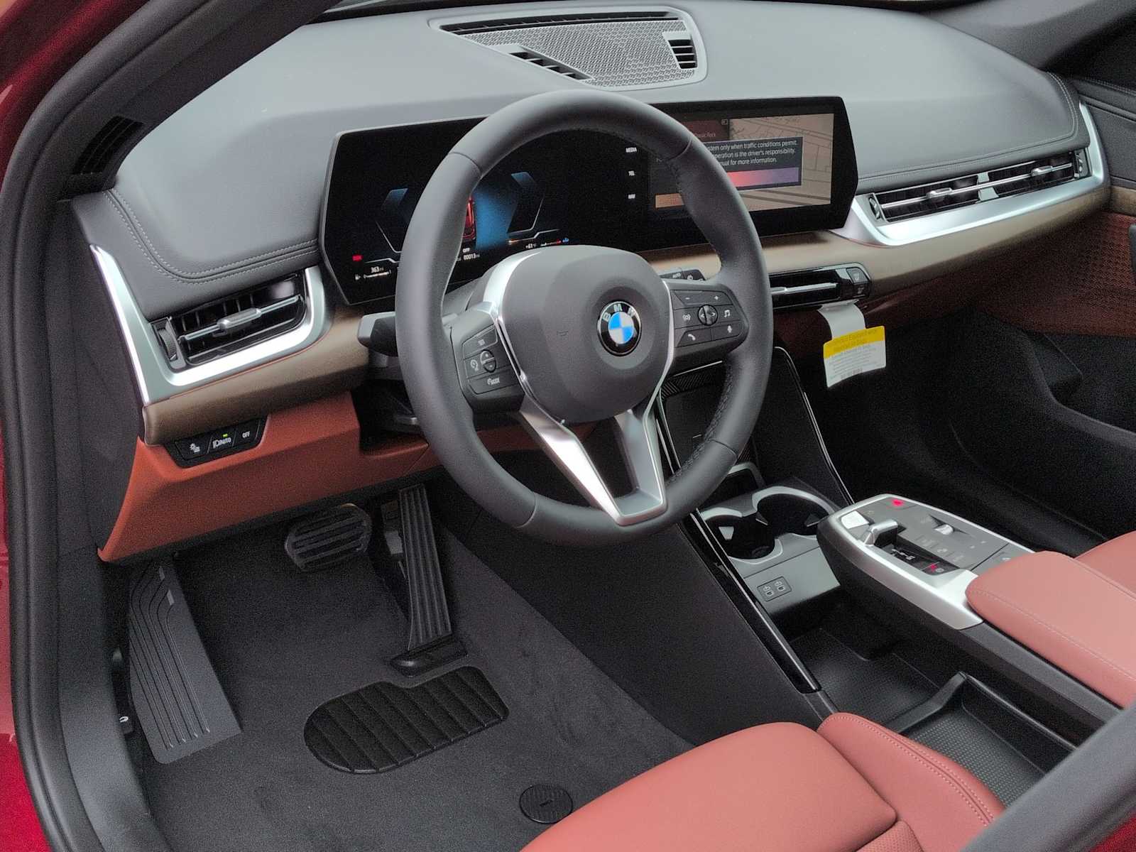 Thumbnail: 2026 BMW X1 - 10