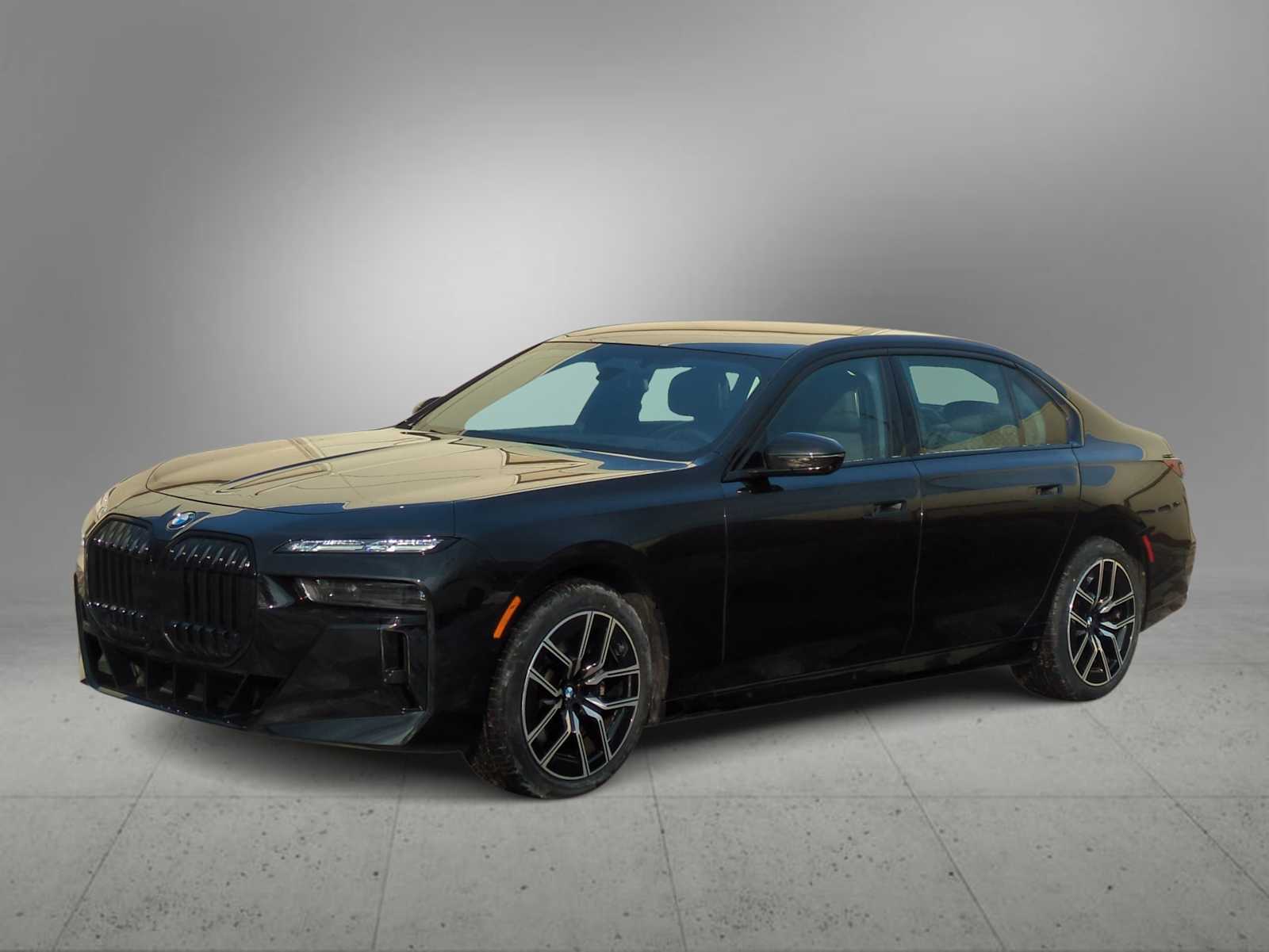 Thumbnail: 2024 BMW 7 Series - 4