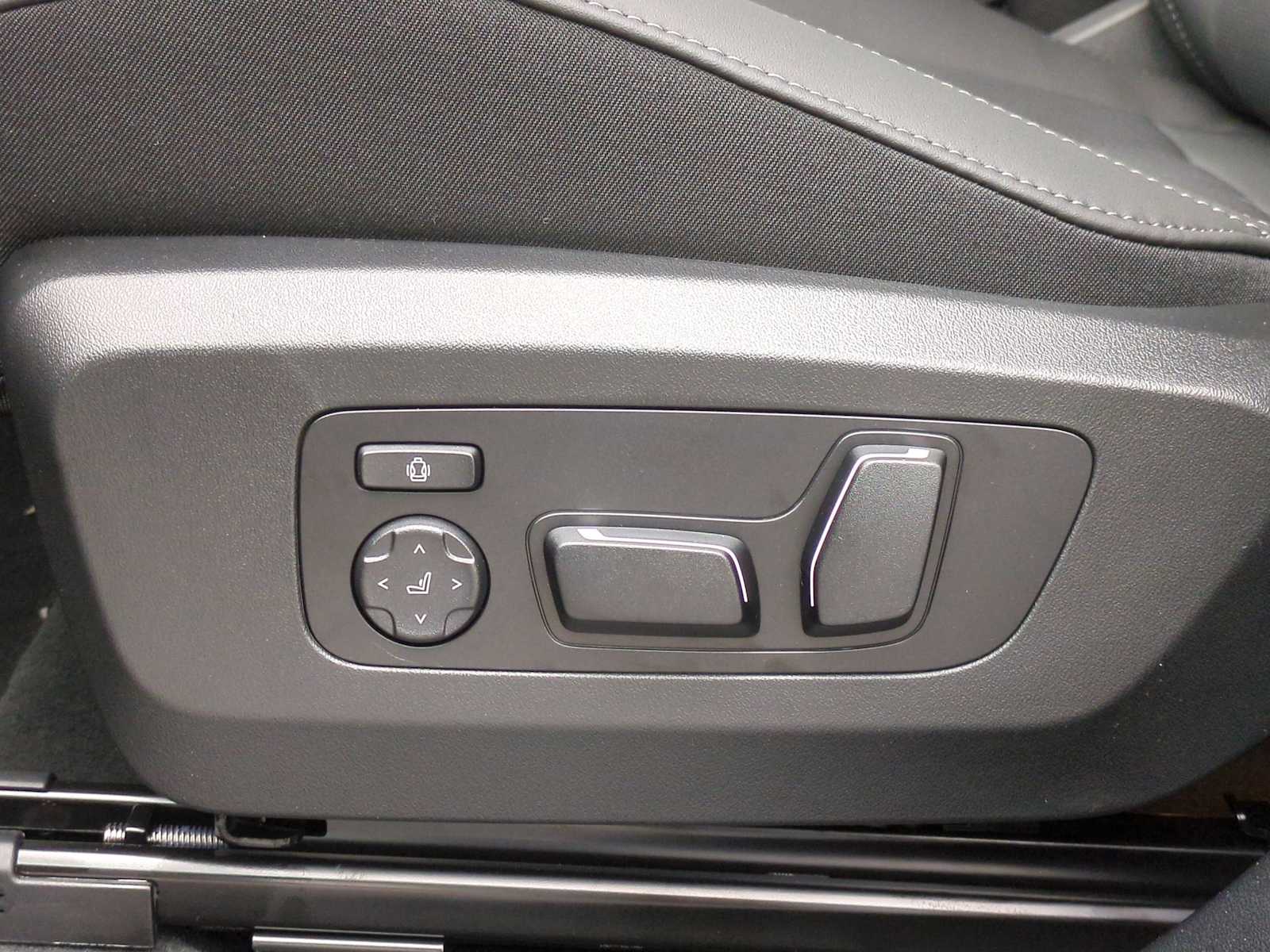 Thumbnail: 2026 BMW X3 - 17