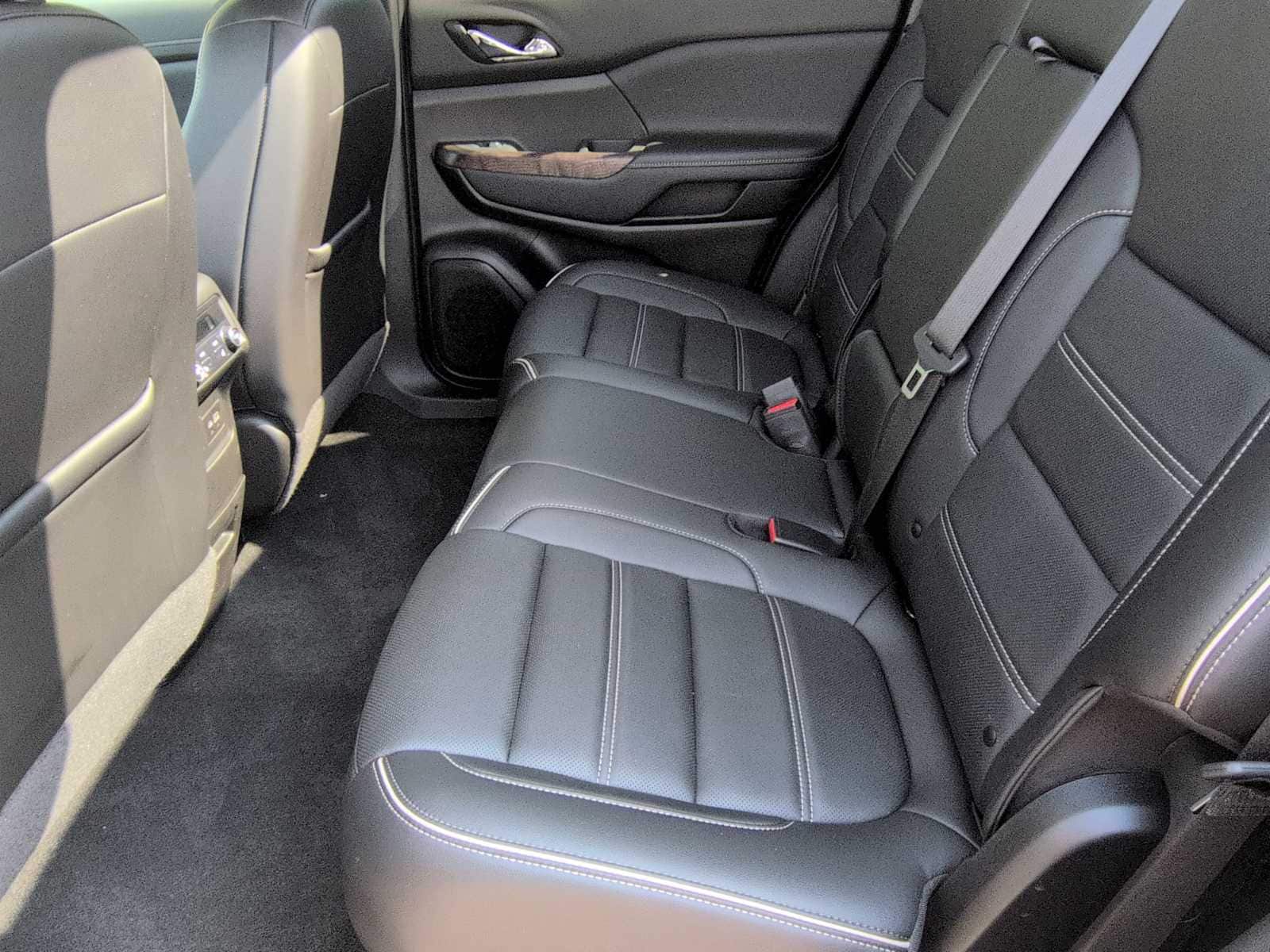 Thumbnail: 2021 GMC Acadia - 20