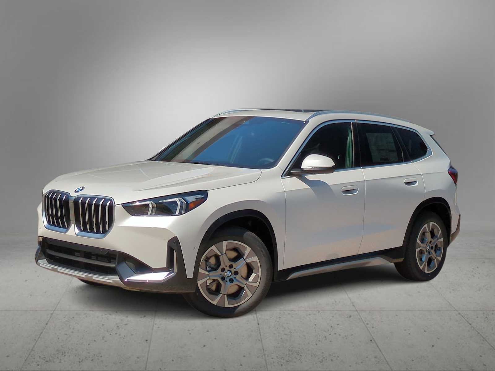 Thumbnail: 2026 BMW X1 - 1