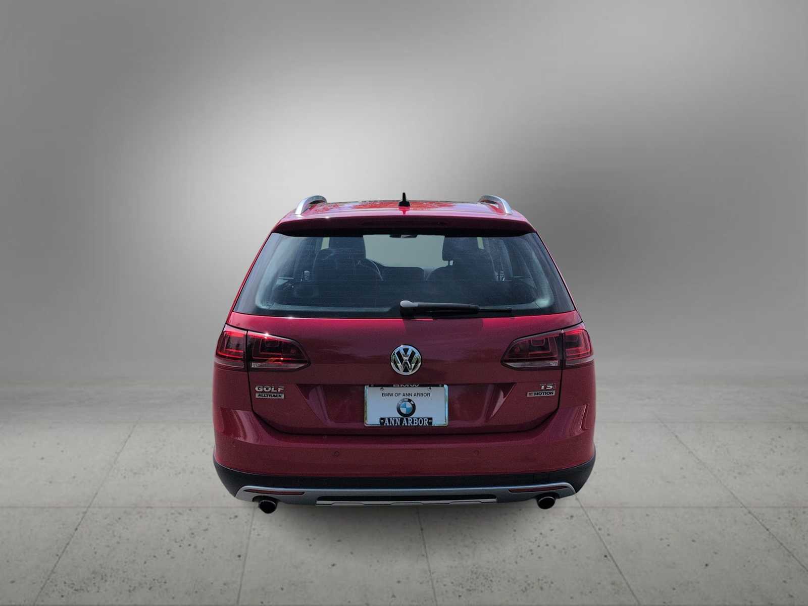Thumbnail: 2017 Volkswagen Golf - 7