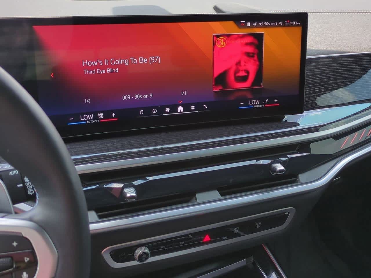 Thumbnail: 2025 BMW X7 - 28