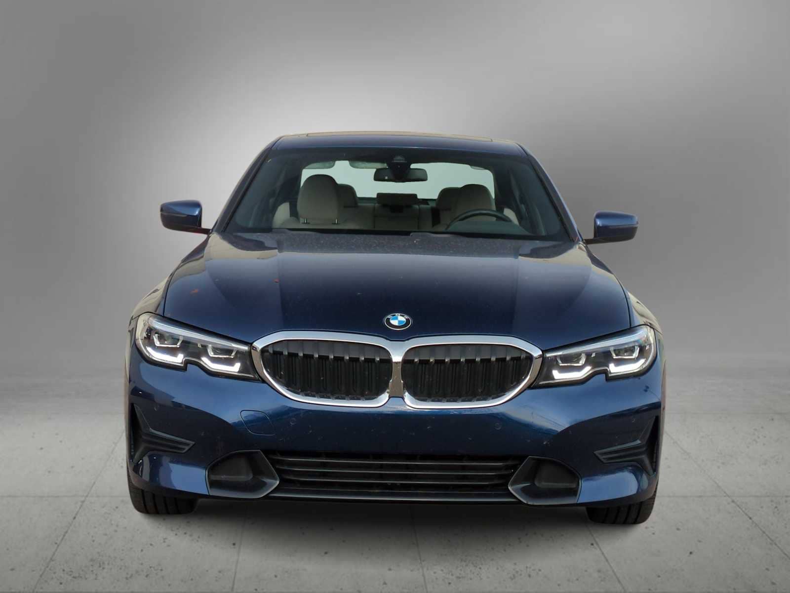 Thumbnail: 2019 BMW 3 Series - 3