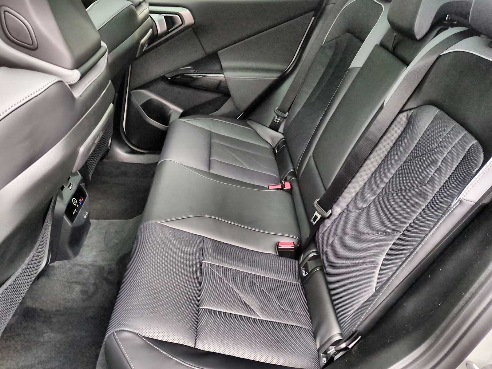 Thumbnail: 2026 BMW X3 - 20