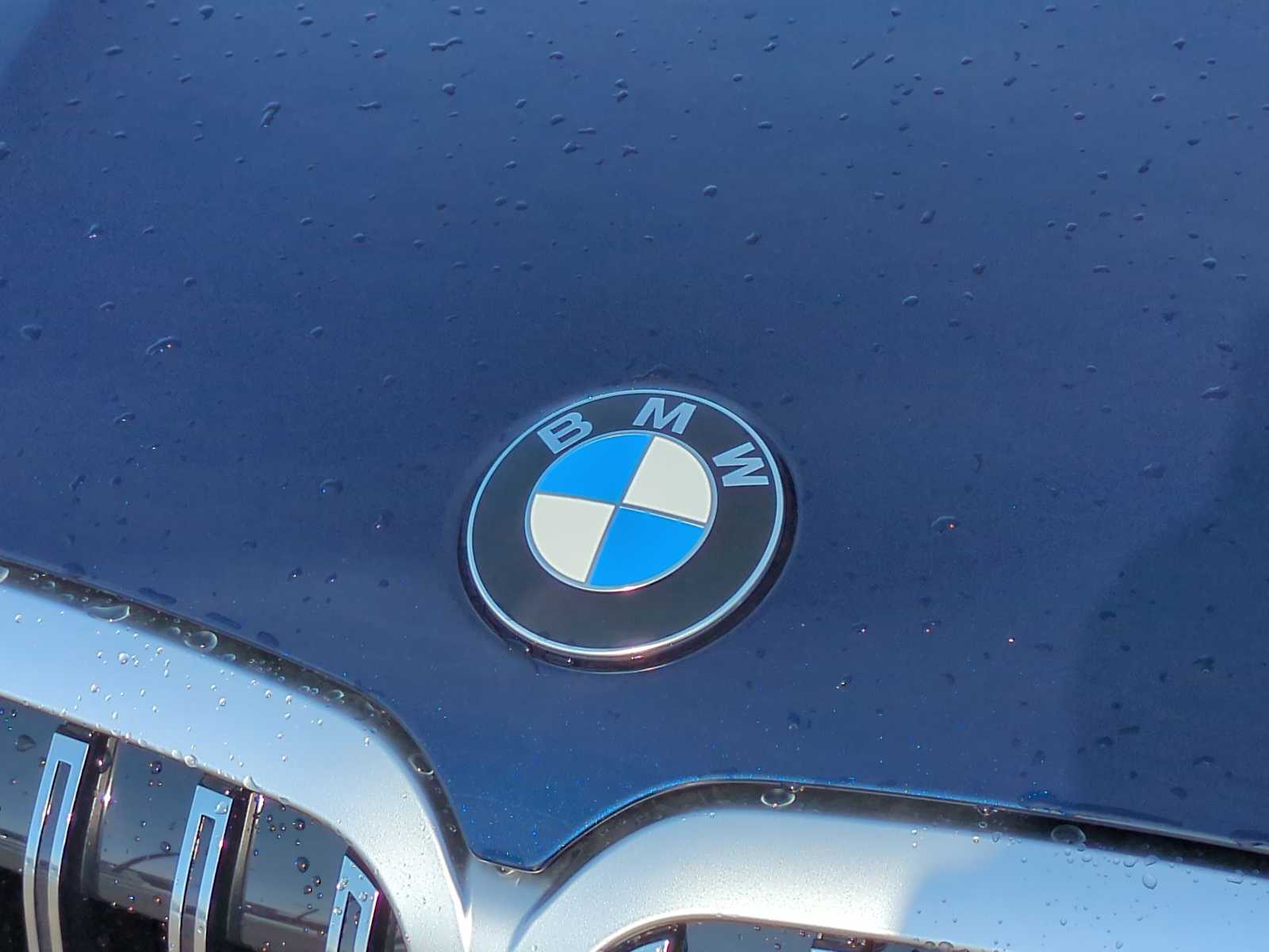 Thumbnail: 2026 BMW X7 - 11